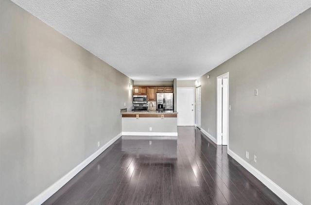 2701 Riverside Drive, Coral Springs, FL 33065