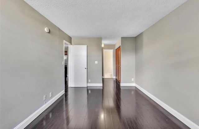 2701 Riverside Drive, Coral Springs, FL 33065