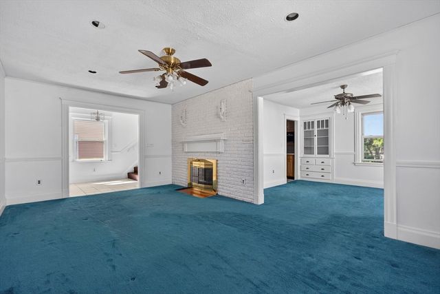 40 Carter Rd, Lynn, MA 01904