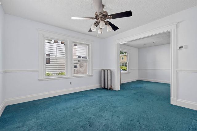 40 Carter Rd, Lynn, MA 01904