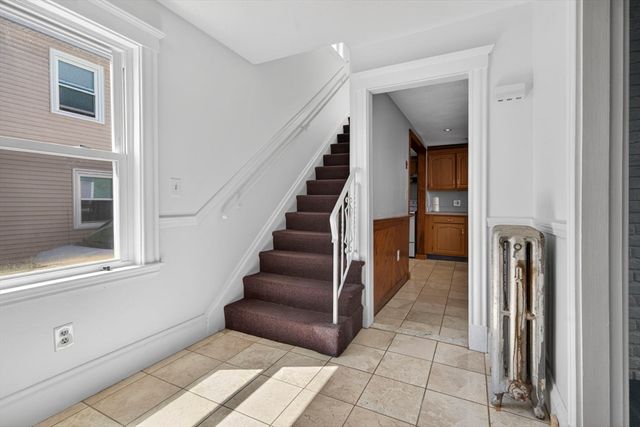 40 Carter Rd, Lynn, MA 01904