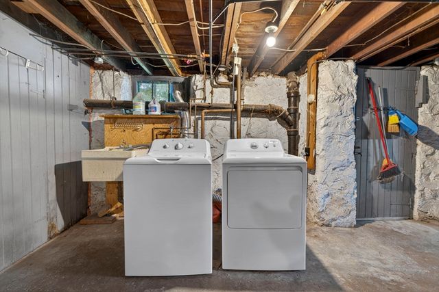 40 Carter Rd, Lynn, MA 01904