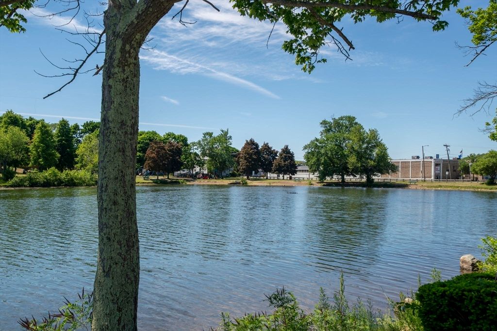 40 Carter Rd, Lynn, MA 01904