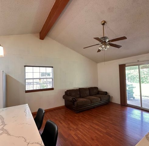 738 Cindy Lane, Grand Prairie, TX 75052