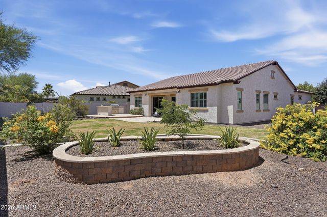 4857 S QUANTUM Way, Mesa, AZ 85212