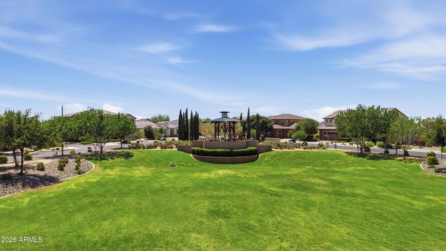 4857 S QUANTUM Way, Mesa, AZ 85212
