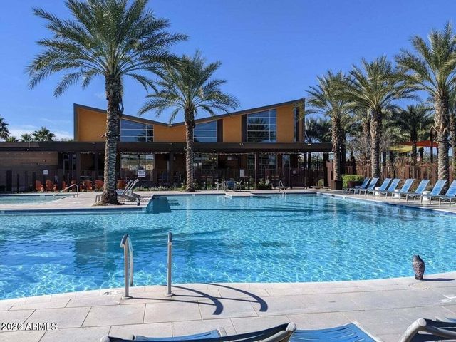 4857 S QUANTUM Way, Mesa, AZ 85212