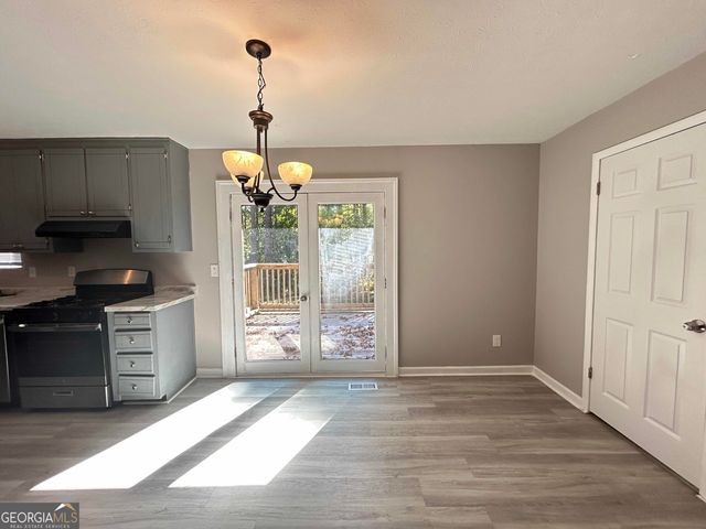 8937 Tweeddale Drive, Winston, GA 30187