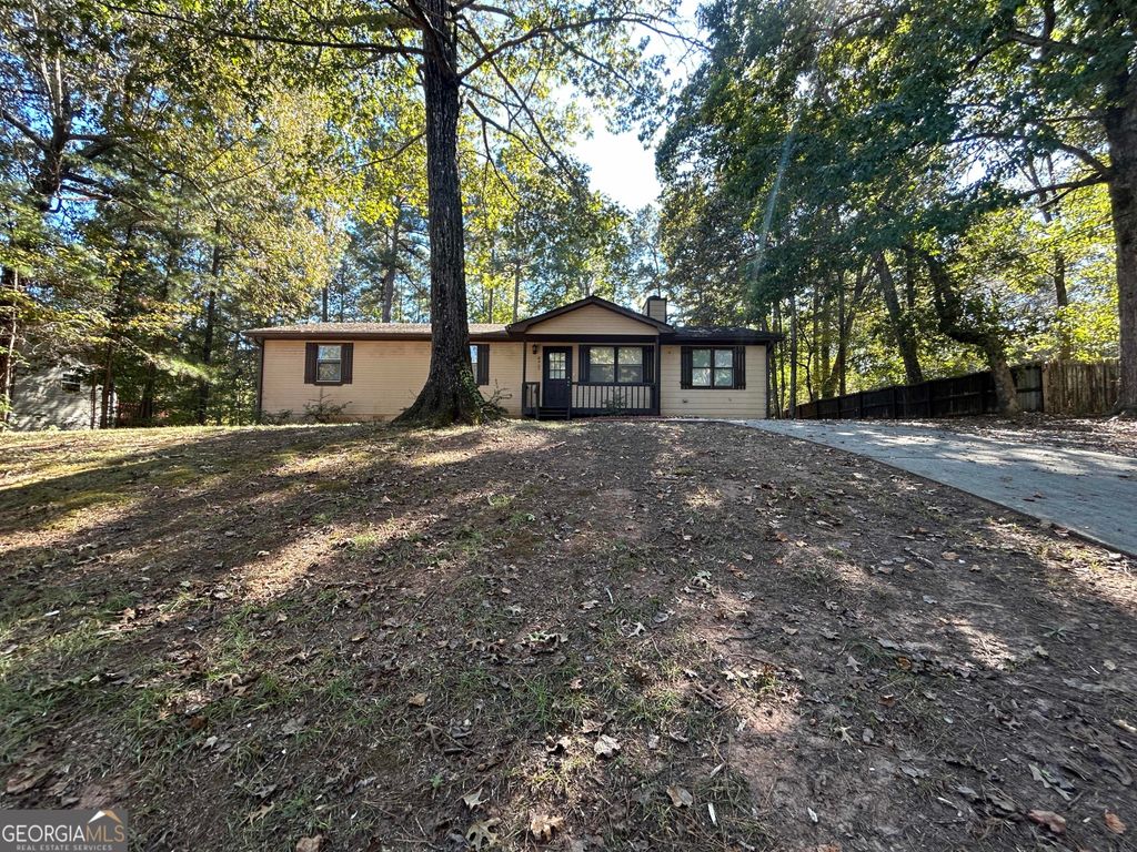 8937 Tweeddale Drive, Winston, GA 30187