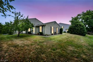 8109 Puritan Drive A, Mentor, OH 44060