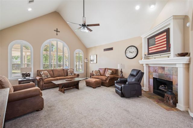 7107 Nickaburr Creek Drive, Magnolia, TX 77354