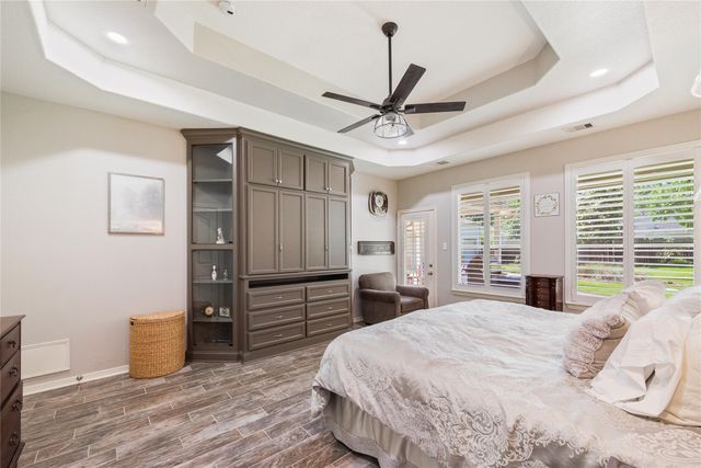 7107 Nickaburr Creek Drive, Magnolia, TX 77354