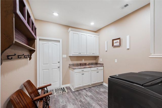 7107 Nickaburr Creek Drive, Magnolia, TX 77354