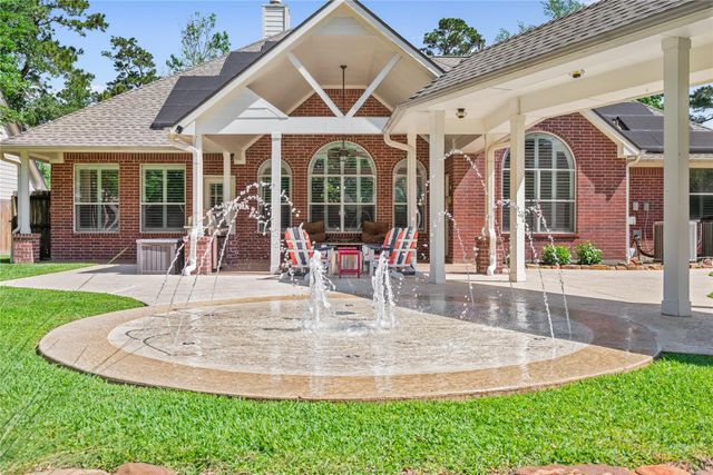 7107 Nickaburr Creek Drive, Magnolia, TX 77354