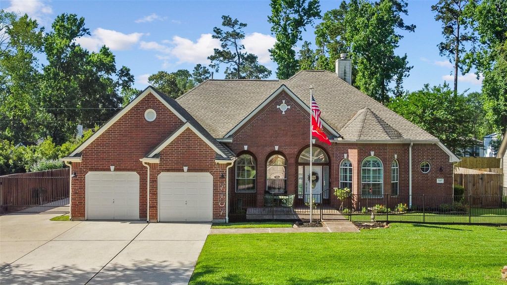 7107 Nickaburr Creek Drive, Magnolia, TX 77354