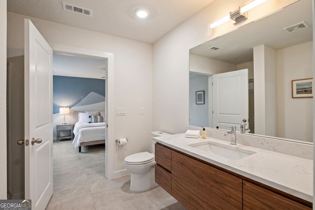 825 Fitzroy Drive, Athens, GA 30606
