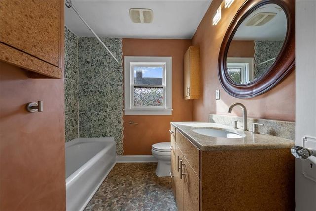 4819 Holly Street, Kansas City, MO 64112