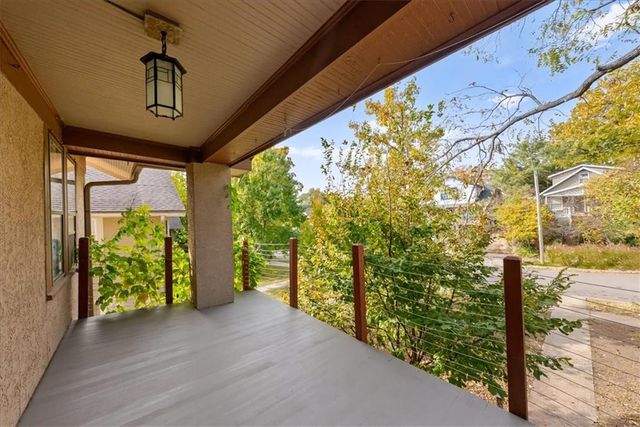 4819 Holly Street, Kansas City, MO 64112