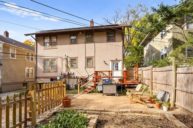 4819 Holly Street, Kansas City, MO 64112