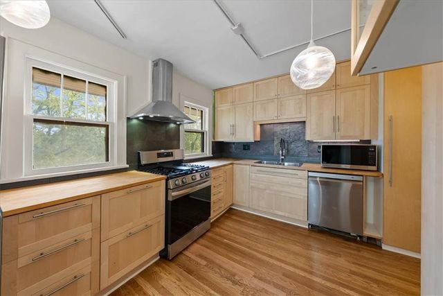 4819 Holly Street, Kansas City, MO 64112