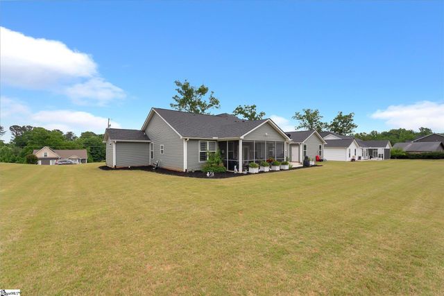114 Jones Kelley Road, Travelers Rest, SC 29690