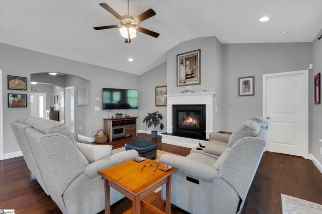 114 Jones Kelley Road, Travelers Rest, SC 29690
