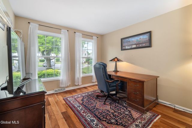 12 Flying Dutchman Way, Saratoga Springs, NY 12866