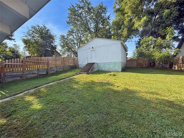 2713 Laclede, Hannibal, MO 63401