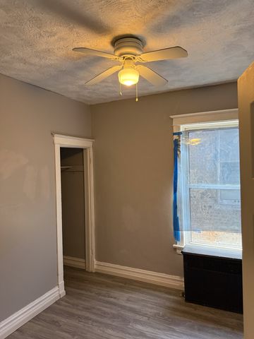 7621 S Saint Lawrence Avenue, Chicago, IL 60619