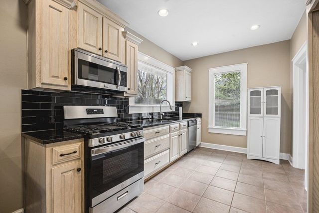 230 GARLAND ST, Memphis, TN 38104