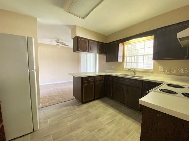 1010 GRIFFIN ROAD, Leesburg, FL 34748