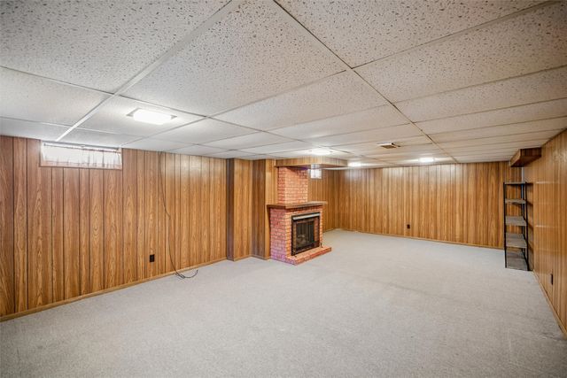 4128 E 7th Street, Des Moines, IA 50313
