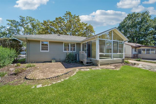 4128 E 7th Street, Des Moines, IA 50313