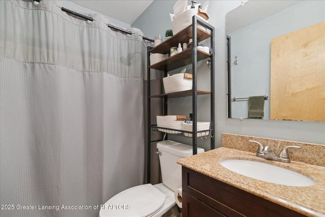 15364 Wright Road, Grand Ledge, MI 48837