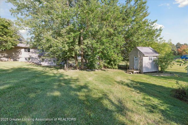 15364 Wright Road, Grand Ledge, MI 48837