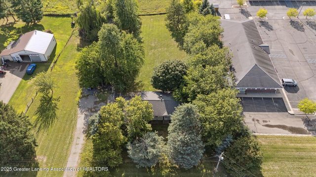 15364 Wright Road, Grand Ledge, MI 48837