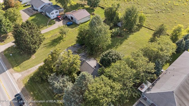 15364 Wright Road, Grand Ledge, MI 48837