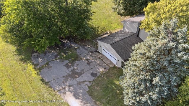 15364 Wright Road, Grand Ledge, MI 48837