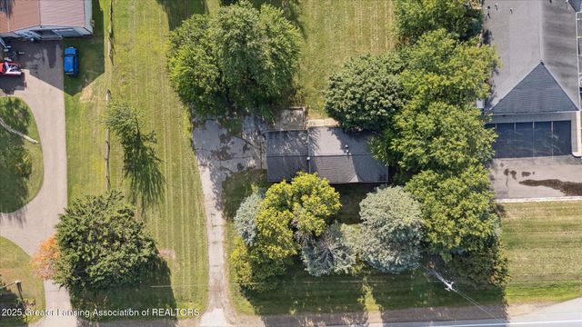 15364 Wright Road, Grand Ledge, MI 48837