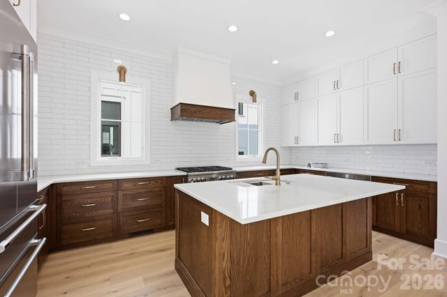 612 Walnut Street, Davidson, NC 28036