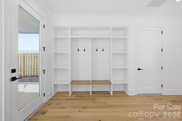 612 Walnut Street, Davidson, NC 28036