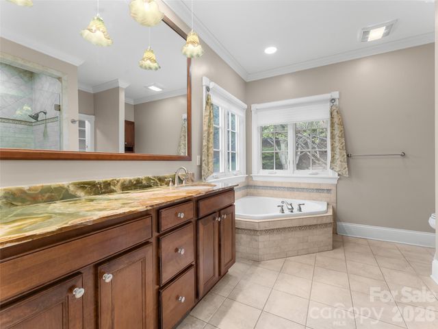 5 Stegall Lane, Asheville, NC 28805