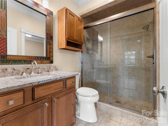 5 Stegall Lane, Asheville, NC 28805