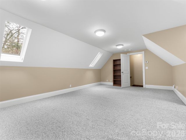 5 Stegall Lane, Asheville, NC 28805