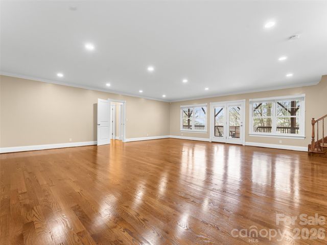 5 Stegall Lane, Asheville, NC 28805