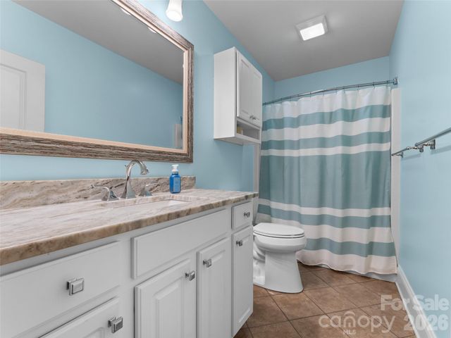 5 Stegall Lane, Asheville, NC 28805