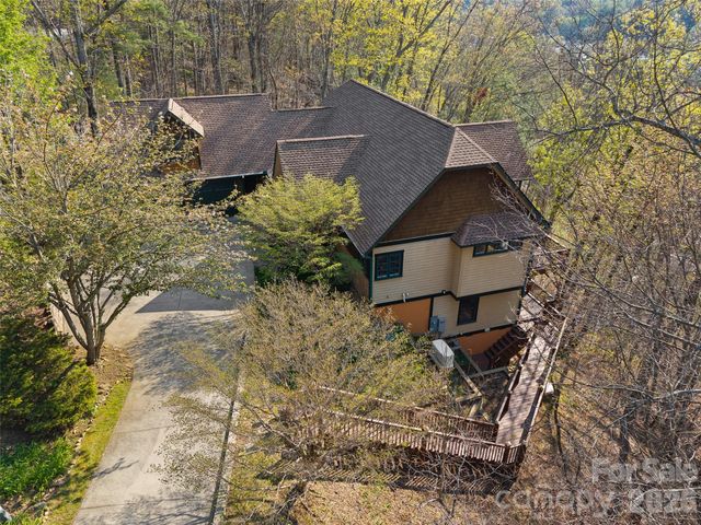 5 Stegall Lane, Asheville, NC 28805