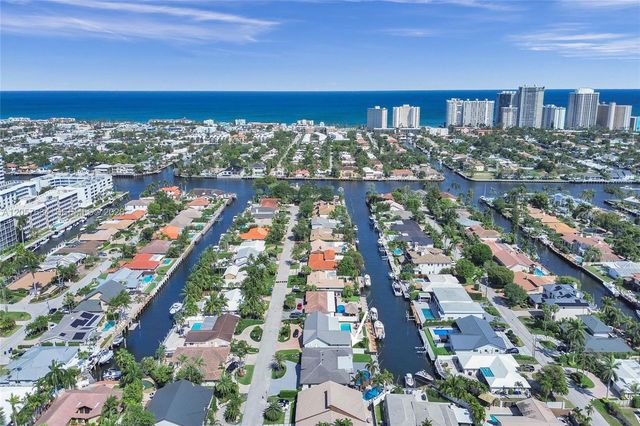 3010 NE 46th St, Fort Lauderdale, FL 33308