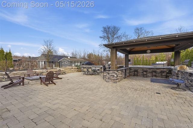 26300 Johns Road, Lyon Charter Township, MI 48178