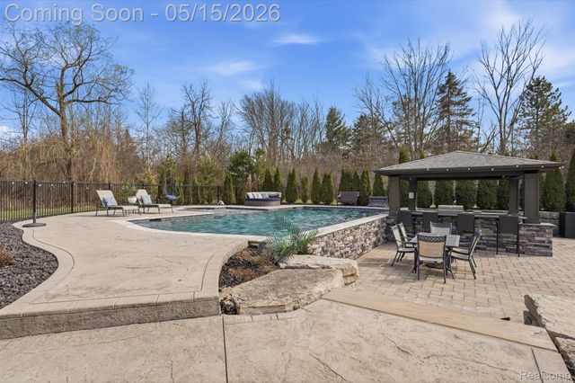 26300 Johns Road, Lyon Charter Township, MI 48178